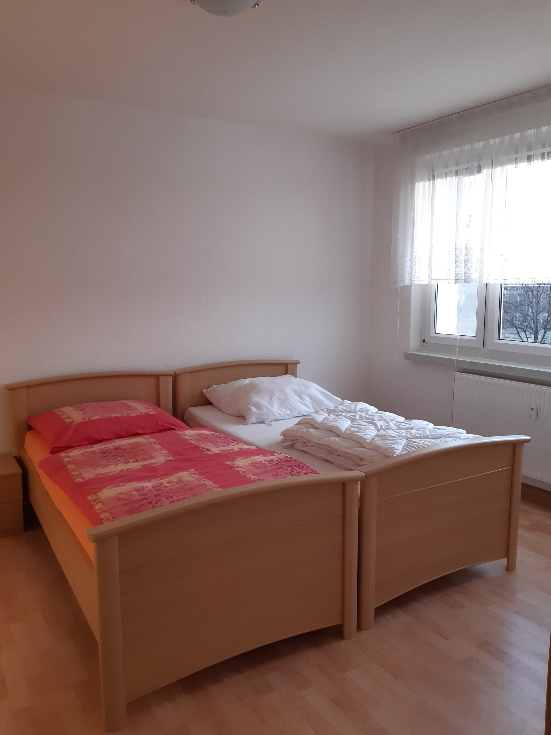 Innenansicht des Schlafzimmers der Gästewohnung Am Kanal 25 in Gröditz